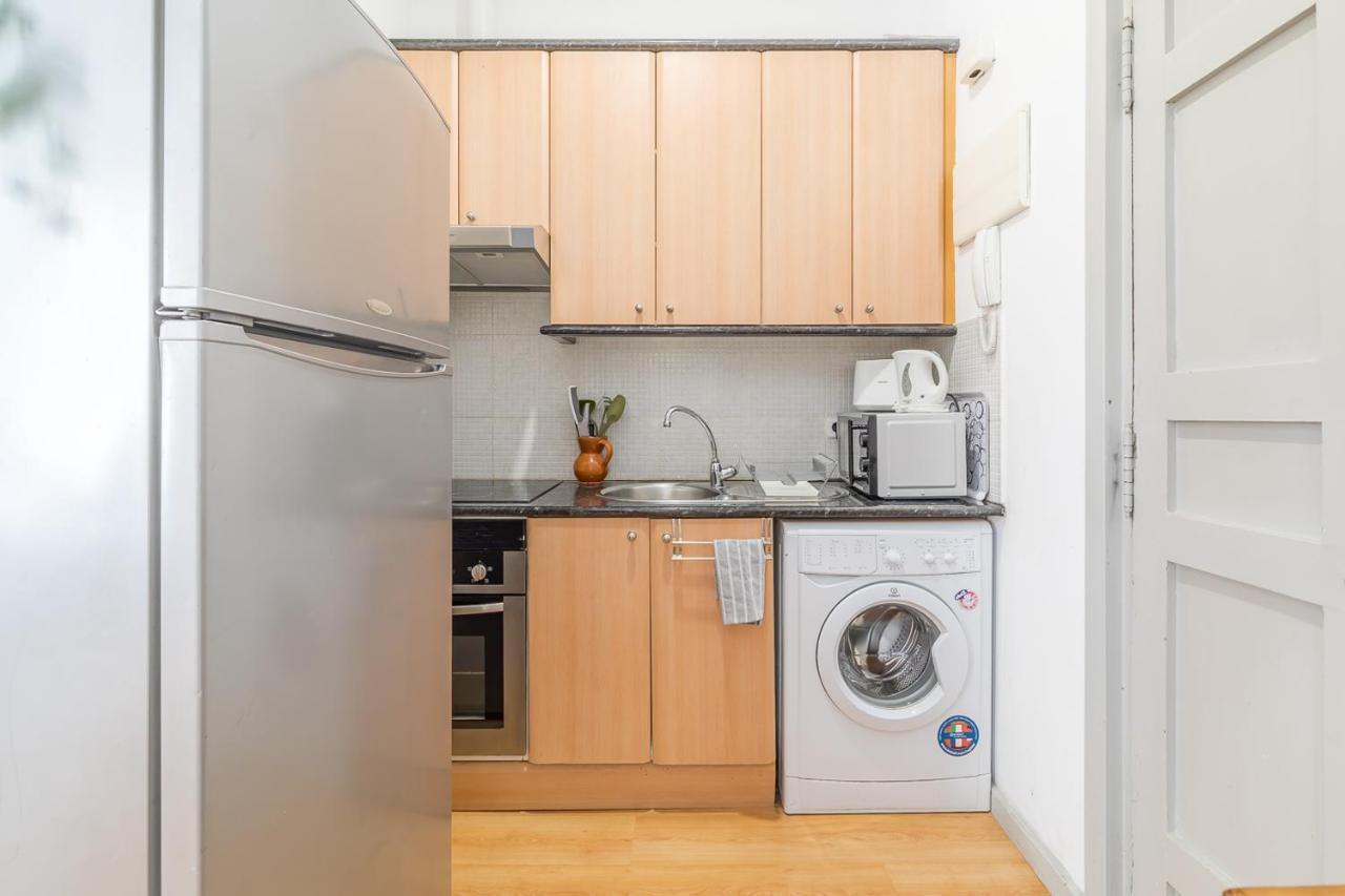Apartamentos Fucar Мадрид Екстер'єр фото