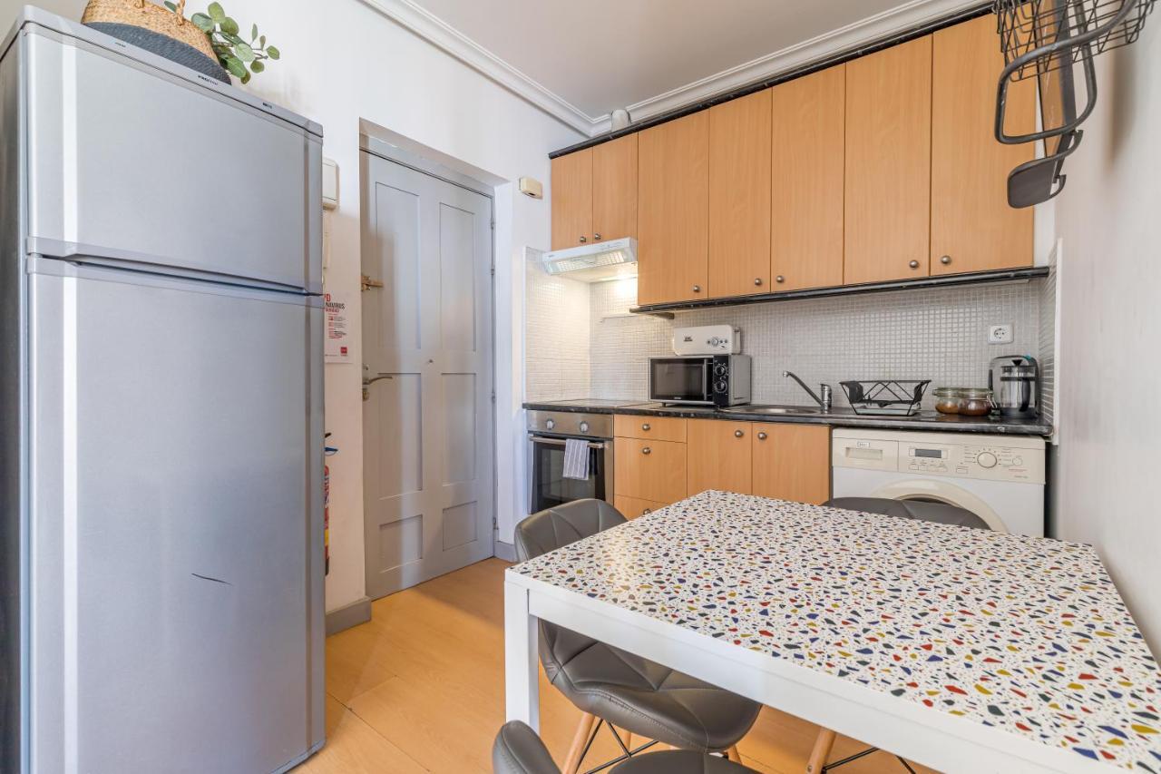 Apartamentos Fucar Мадрид Екстер'єр фото