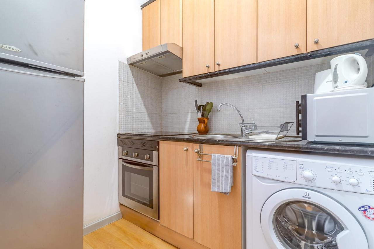 Apartamentos Fucar Мадрид Екстер'єр фото